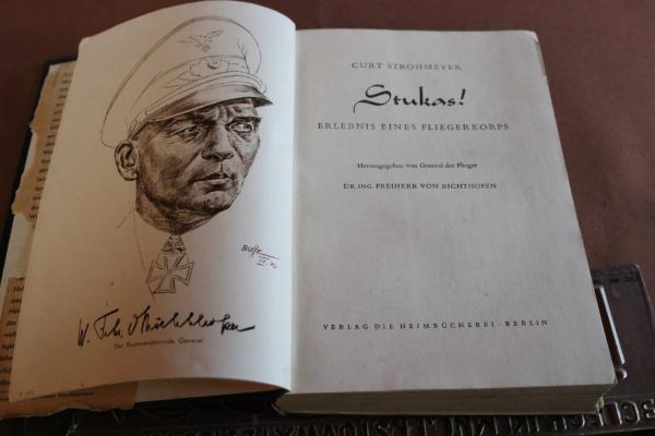 Buch - Stukas - Curt Strohmeyer - Heimbücherei - gedruckt in Haarlem  Niederlande